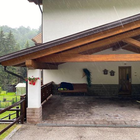 Casa Aurora -Altopiano Di Pine Bedollo Buitenkant foto